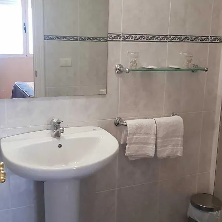 Pension Bilbao Gasthof 2*