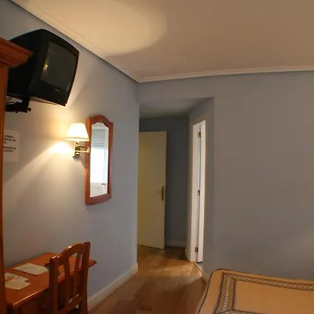 Konukevi Pension Bilbao 2*